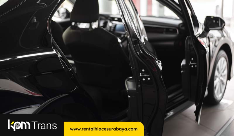 rental mobil surabaya